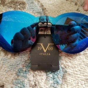 Nwt versace sunglasses